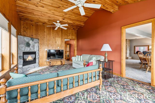 7174 Longview Court, Delton, MI 49046