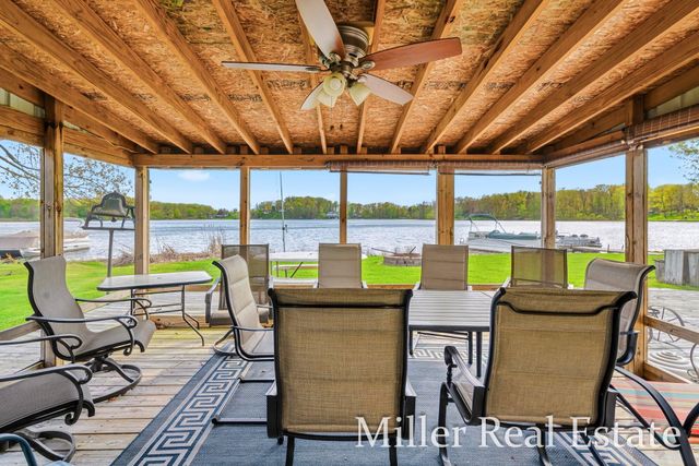 7174 Longview Court, Delton, MI 49046