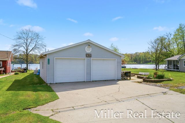 7174 Longview Court, Delton, MI 49046