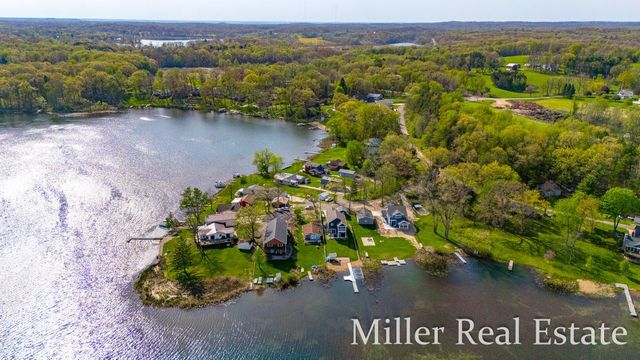 7174 Longview Court, Delton, MI 49046