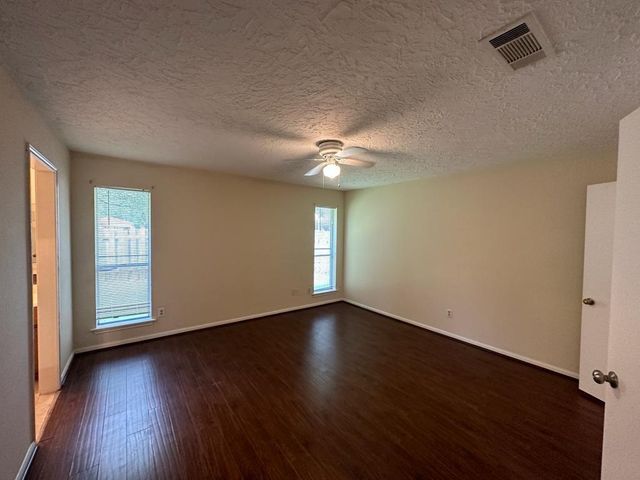 239 Kings Way, Stafford, TX 77477