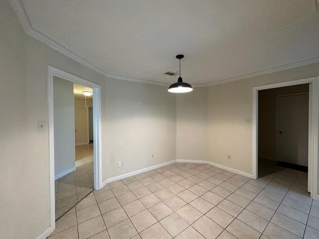 239 Kings Way, Stafford, TX 77477