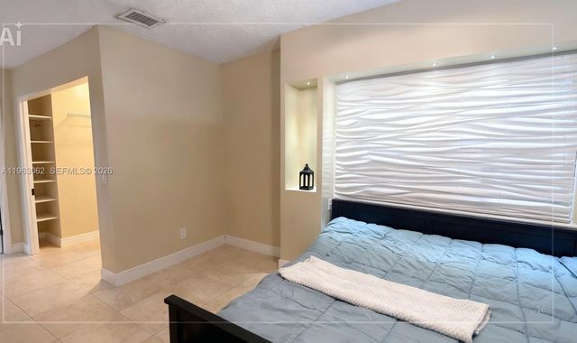 2963 Genoa Pl B, West Palm Beach, FL 33406