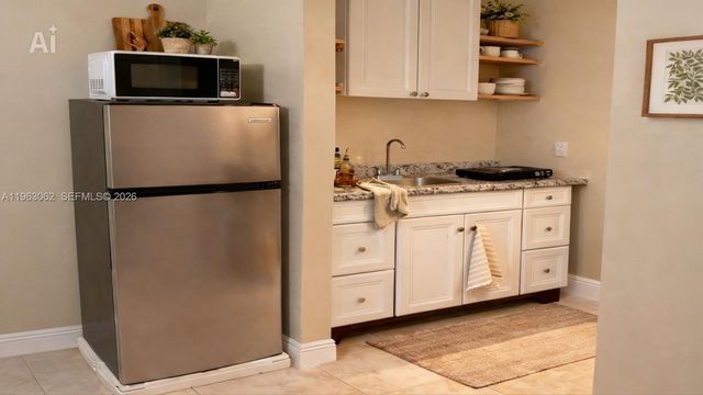 2963 Genoa Pl B, West Palm Beach, FL 33406