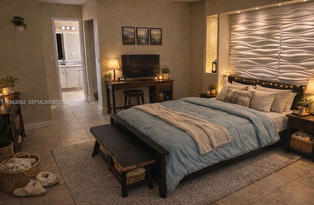 2963 Genoa Pl B, West Palm Beach, FL 33406