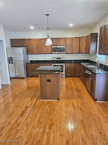 155 Granite Drive, Peninsula, OH 44264