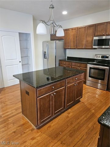 155 Granite Drive, Peninsula, OH 44264