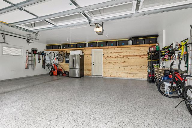 2945 Costa Lane, Little Canada, MN 55117