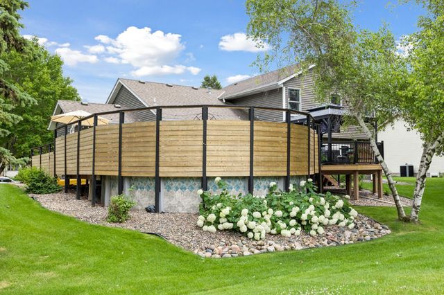 2945 Costa Lane, Little Canada, MN 55117