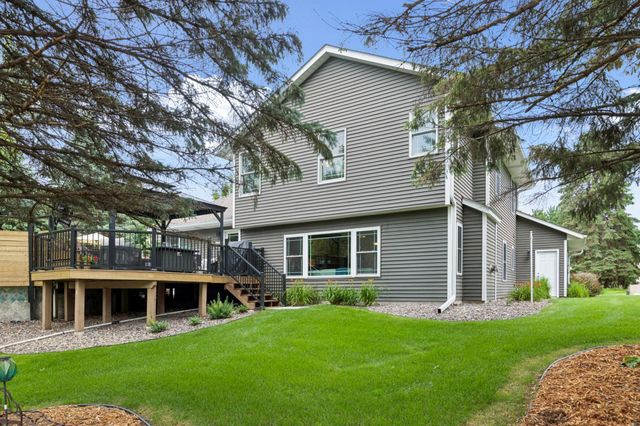 2945 Costa Lane, Little Canada, MN 55117