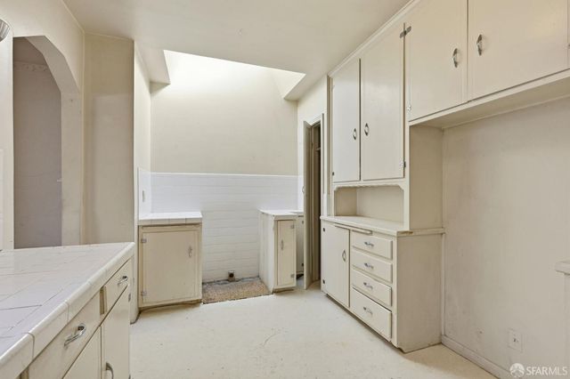 619 Cayuga Avenue, San Francisco, CA 94112