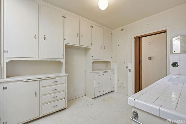 619 Cayuga Avenue, San Francisco, CA 94112