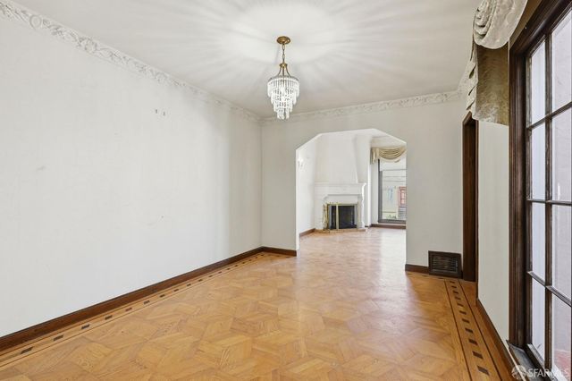 619 Cayuga Avenue, San Francisco, CA 94112