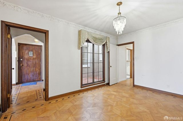 619 Cayuga Avenue, San Francisco, CA 94112