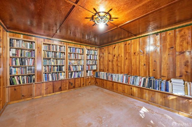 619 Cayuga Avenue, San Francisco, CA 94112