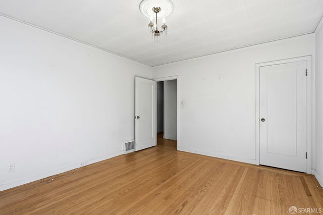 619 Cayuga Avenue, San Francisco, CA 94112