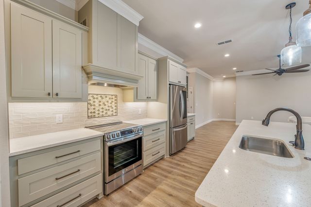 105 Easy Street, Glen Rose, TX 76043