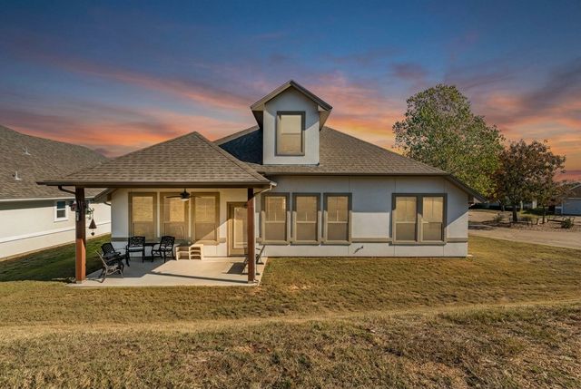 105 Easy Street, Glen Rose, TX 76043