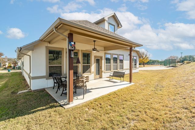 105 Easy Street, Glen Rose, TX 76043