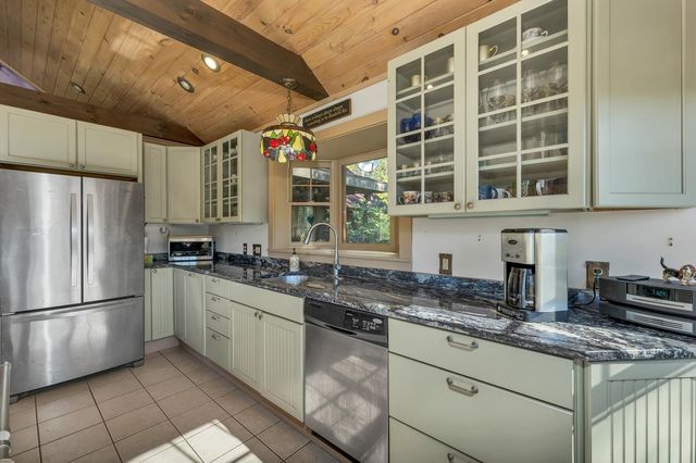 484 Old Swanzey Road, Chesterfield, NH 03462