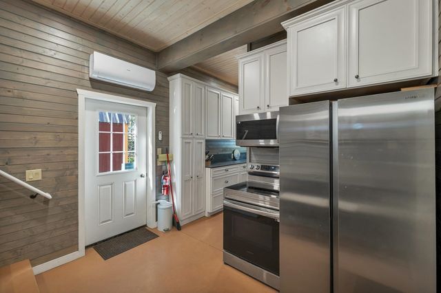 484 Old Swanzey Road, Chesterfield, NH 03462