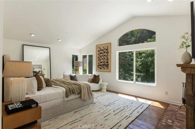 5985 Vista De La Luz, Woodland Hills, CA 91367