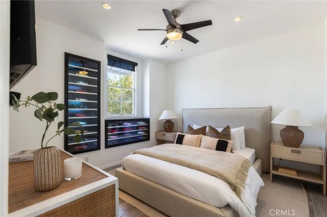 5985 Vista De La Luz, Woodland Hills, CA 91367