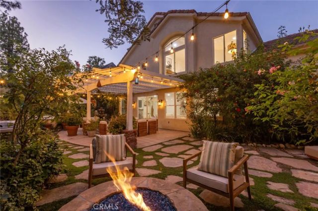 5985 Vista De La Luz, Woodland Hills, CA 91367