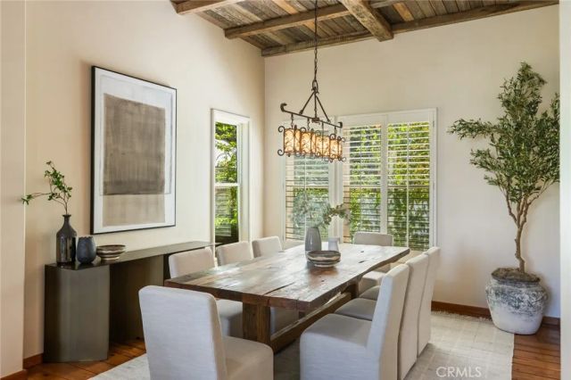 5985 Vista De La Luz, Woodland Hills, CA 91367