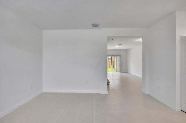 29190 SW 163rd Court, Homestead, FL 33033