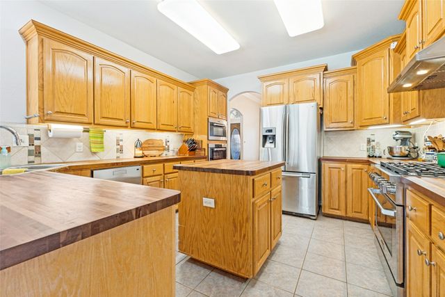 1021 Foxwood Lane, Wylie, TX 75098
