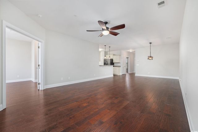 189 Ella Kinley Cir Unit 203, Myrtle Beach, SC 29588