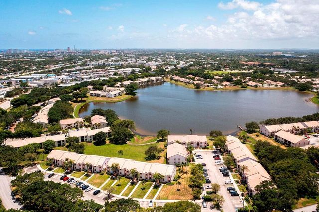 321 Olivewood Place O222, Boca Raton, FL 33431