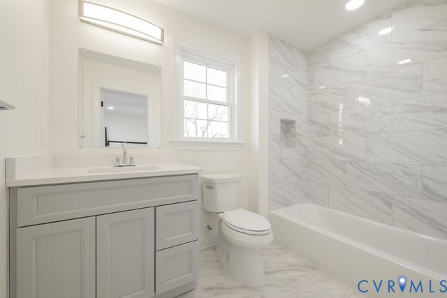 4200 River Vista Ln, Hopewell, VA 23860