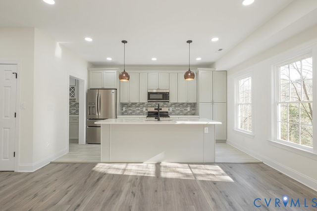 4200 River Vista Ln, Hopewell, VA 23860