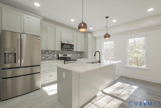 4200 River Vista Ln, Hopewell, VA 23860