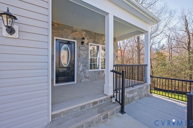 4200 River Vista Ln, Hopewell, VA 23860