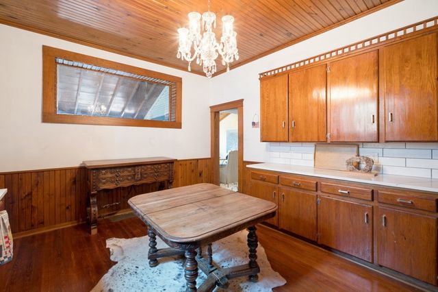 415 W Franklin Street, Waxahachie, TX 75165
