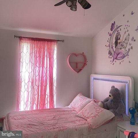 3355 CANTON CT, Dumfries, VA 22026