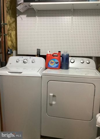 3355 CANTON CT, Dumfries, VA 22026