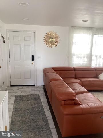 3355 CANTON CT, Dumfries, VA 22026