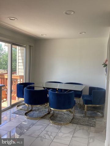 3355 CANTON CT, Dumfries, VA 22026