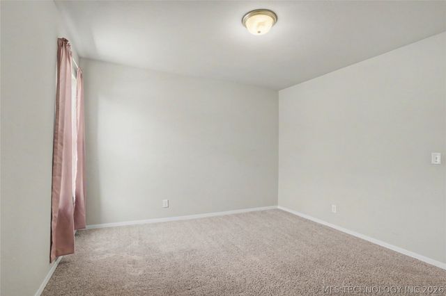 7429 E 158th Street S, Bixby, OK 74008