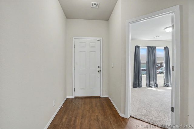 7429 E 158th Street S, Bixby, OK 74008