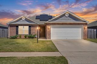 7429 E 158th Street S, Bixby, OK 74008