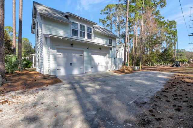 30 Tabby Shell Rd, Bluffton, SC 29910