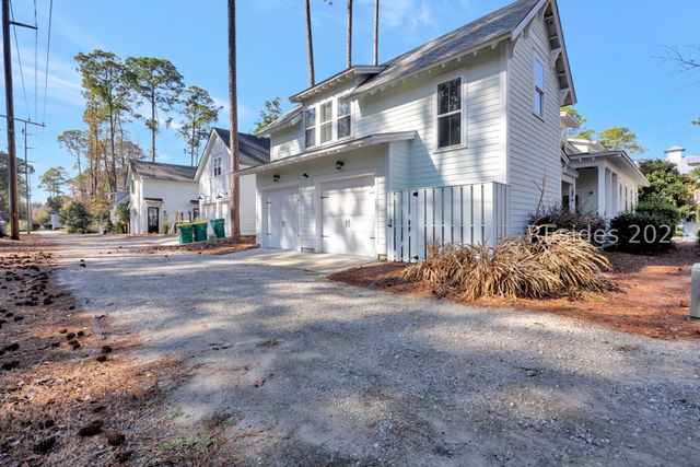 30 Tabby Shell Rd, Bluffton, SC 29910
