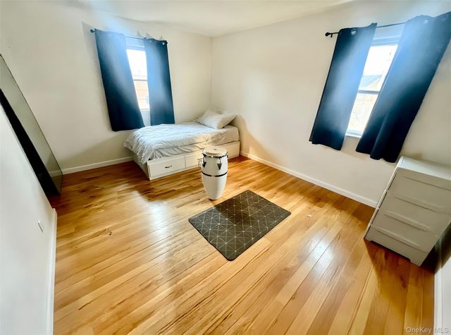 646 S 3rd Avenue, Mount Vernon, NY 10550