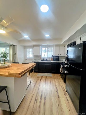 646 S 3rd Avenue, Mount Vernon, NY 10550