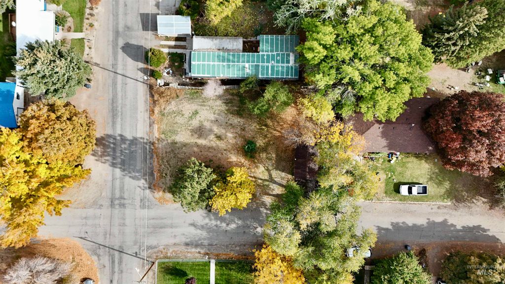 324 N Carmen, Shoshone, ID 83352 photo 2